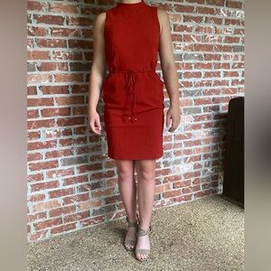 David Warren Petites Women’s Red Dress Tie Waist Size 8P.  CSW107.